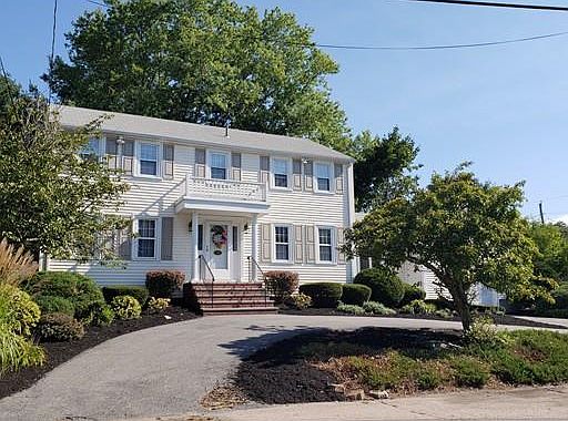 2nd image of 56 Tosca Dr