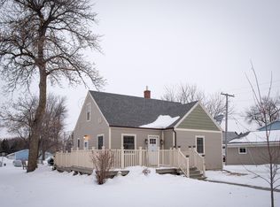 210 1st St NW, Rothsay, MN 56579