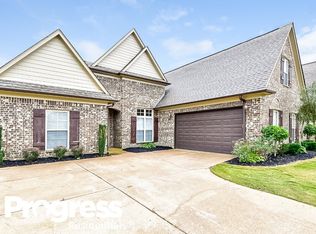 2669 Champion Hills Dr, Southaven, MS 38672