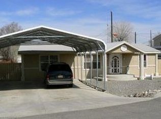820 Spruce St, Farmington, NM 87401