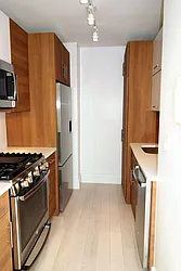 Rented by Perlbinder Realty