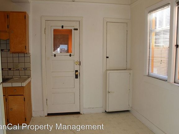 3rd image of 1560 McAllister St APT 11