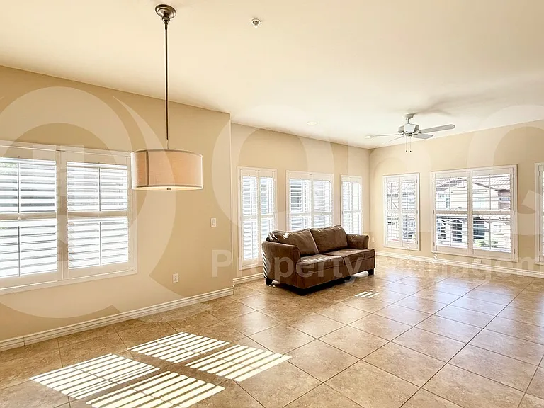 5350 E Deer Valley Dr #2270 — Photo 7