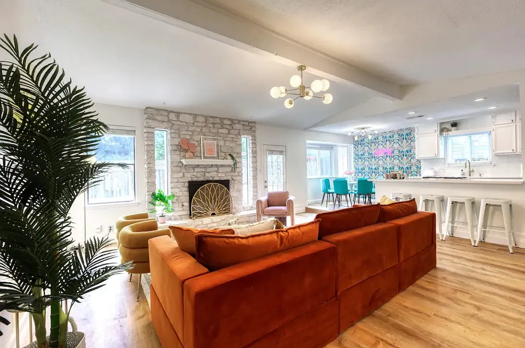4 bed, $7,500 — Photo 4