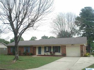 1222 Kathy Ln SW, Decatur, AL 35601
