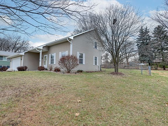 5th image of 1306 University St