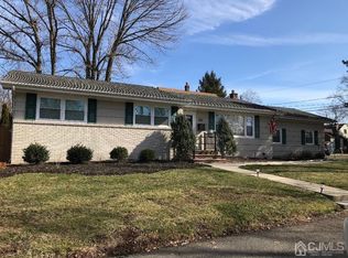306 Schwartz Pl, Dunellen, NJ 08812