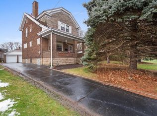 2216 Brownsville Rd, Pittsburgh, PA 15210