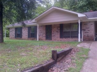 4305 S Glen Dr, Vicksburg, MS 39180