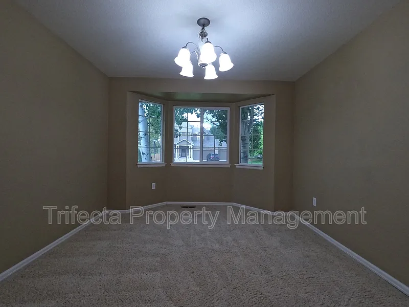 Building Photo - 7420 Matheson Dr