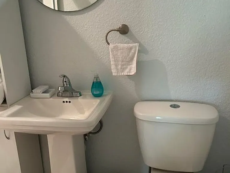 1213 Banana River Dr — Photo 32