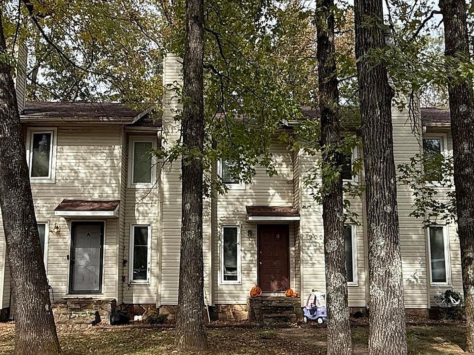 1st image of 9002 Mahogany Row SE