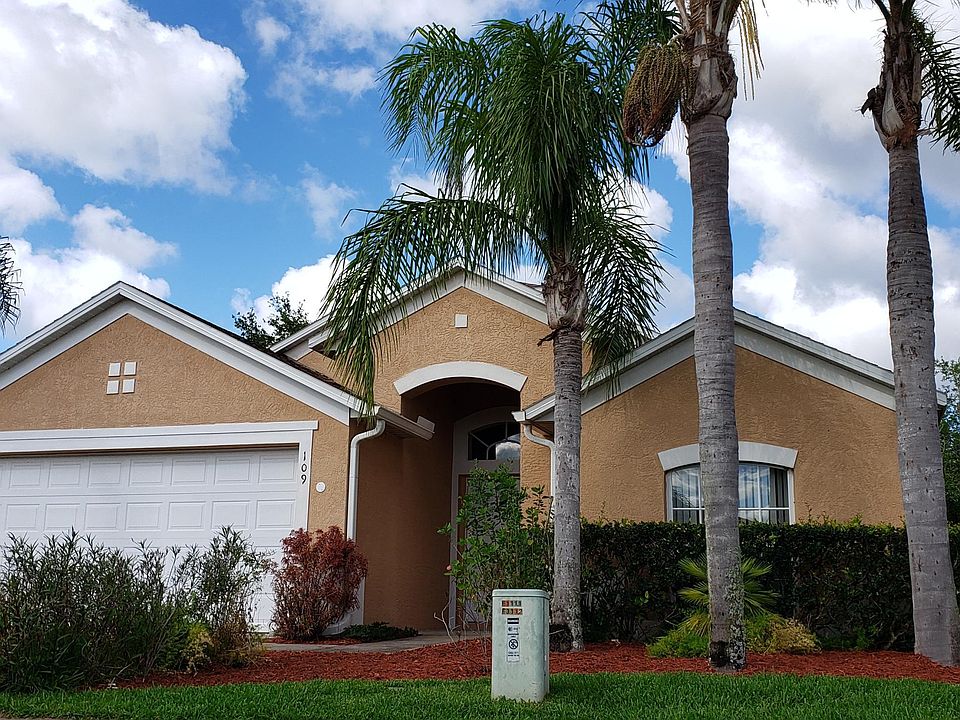 1st image of 109 Carnival Dr