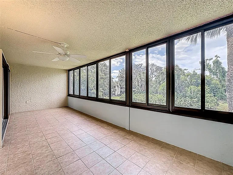 434 Palm Tree Dr #434 — Photo 33