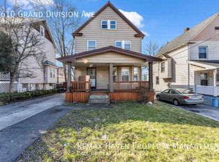 7610 Grand Division Ave, Garfield Heights, OH 44125