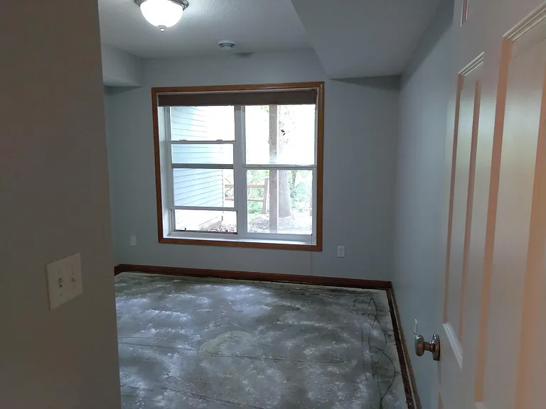 4904 Bluff Heights Trl SE — Photo 8