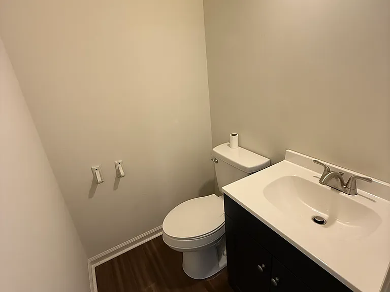 15705 Gary Ave — Photo 10