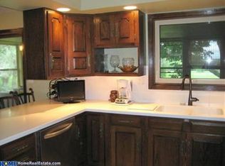 3421 Fox Hollow Cir, Lincoln, NE 68506