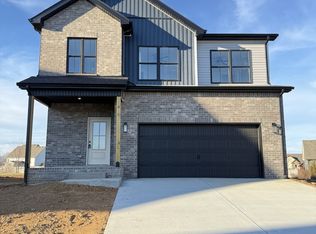 1800 Arrowhead Ct, Clarksville, TN 37042