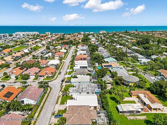 5th image of 330 Las Olas Dr