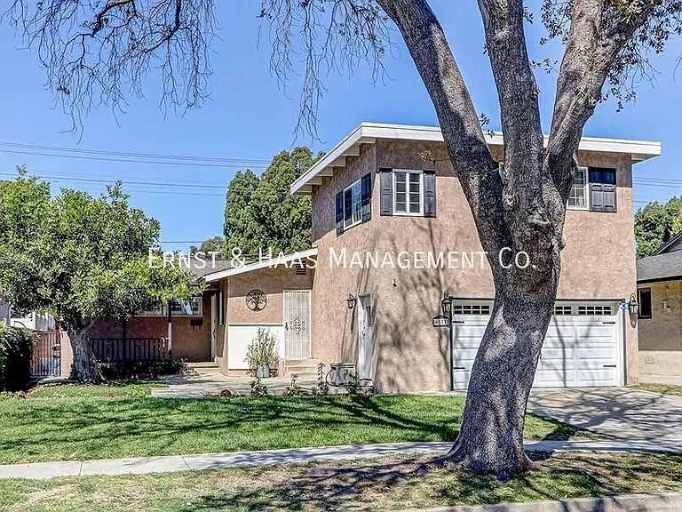 6533 E Monlaco Rd — Photo 1