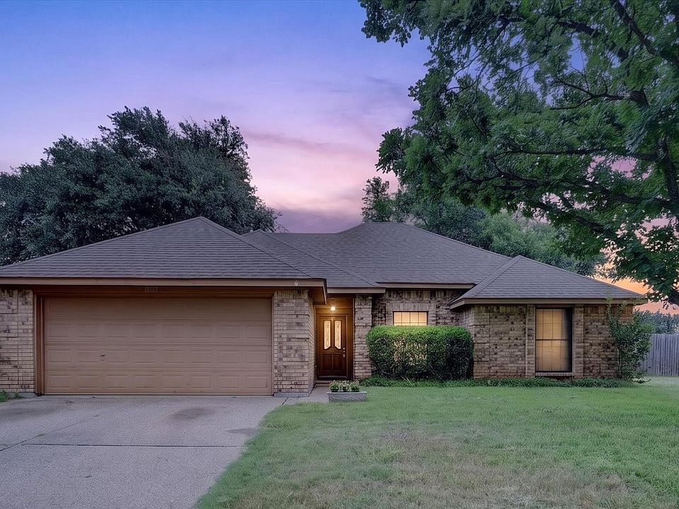 1st image of 8209 Willow Glen Ct