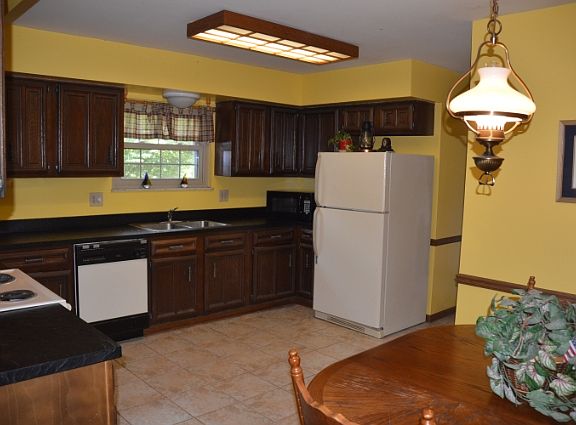2nd image of 4175 Colemere Cir