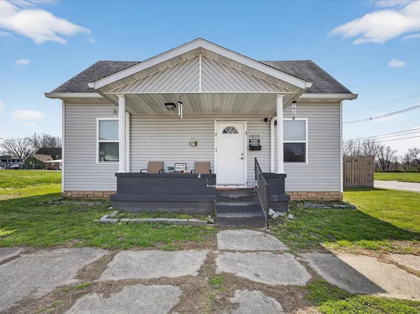 1015 W Van Trees St, Washington, IN 47501