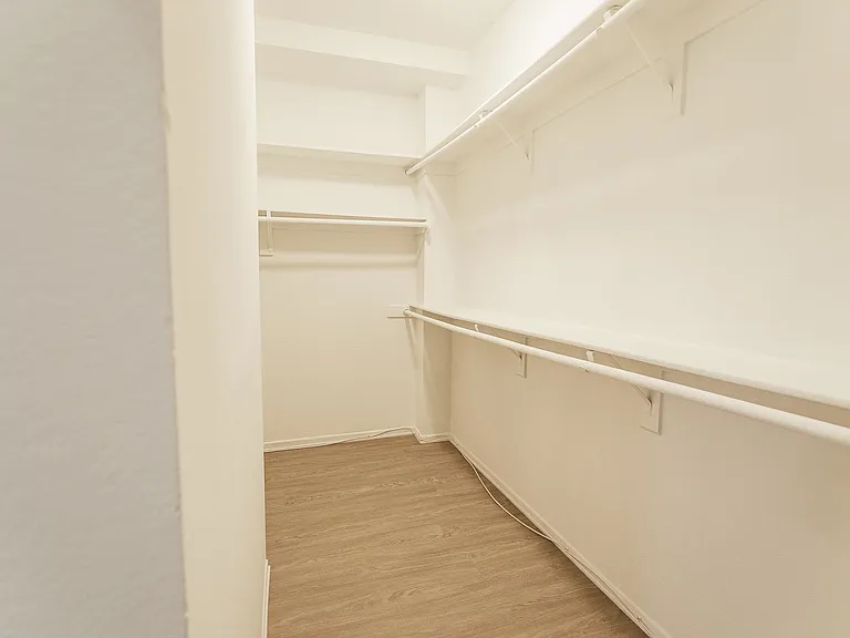4532 Murietta Ave — Photo 46