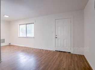 15216 Bellaire Ave APT B, Grandview, MO 64030