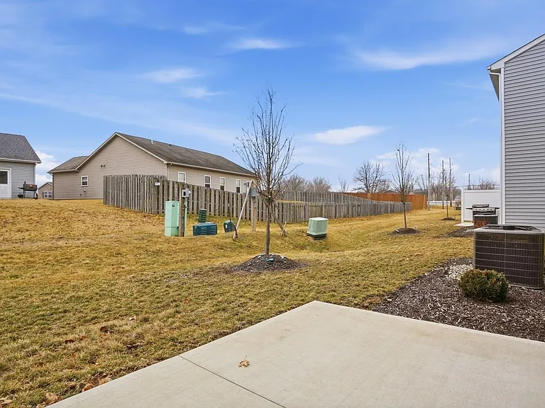 3597 Canal Square Dr — Photo 36
