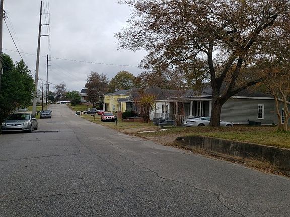 4th image of 800 20th St