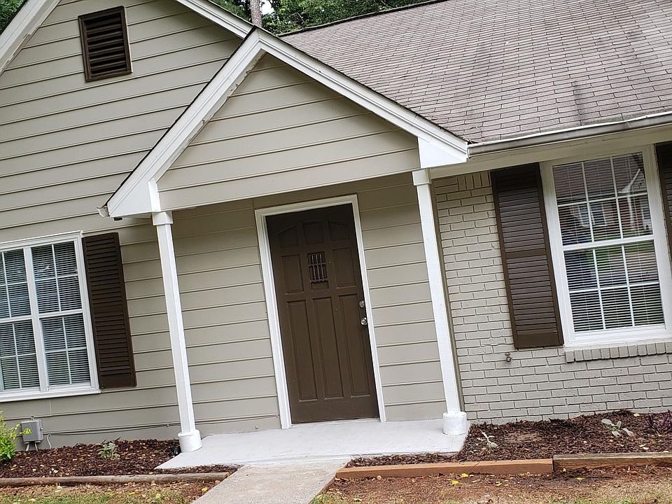1st image of 345 Farm Place Ct NE