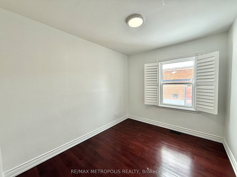 Toronto House for rent - 3 Bedrooms — photo 10