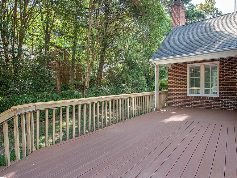 4001 Churchill Rd — Photo 42