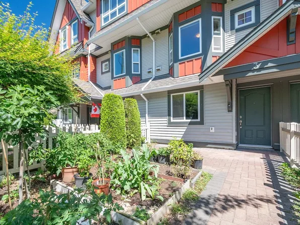 9751 Ferndale Rd #3, Richmond, BC V6Y 1X4