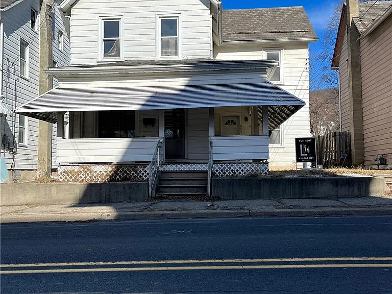 415 W Pennsylvania Ave — Photo 1