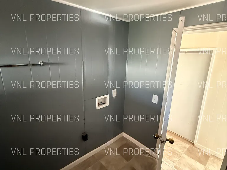 4801 S Main St #39 — Photo 13