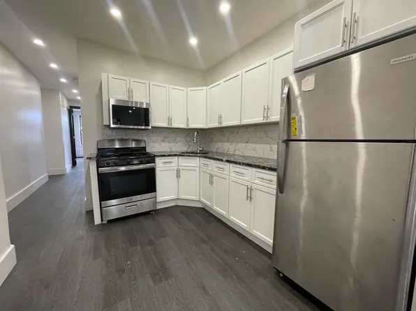 182 Ocean Ave, Jersey City, NJ