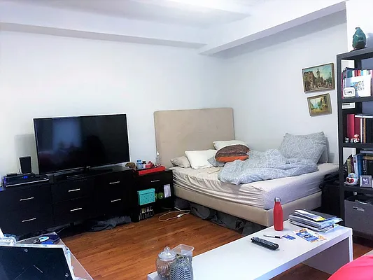 Rented by Dynamik Realty | media 31