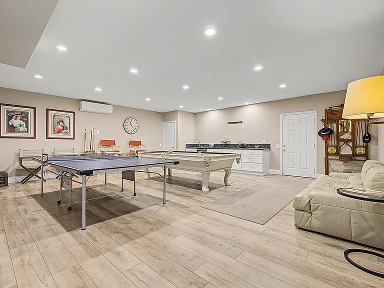 1105 Broadmoor Ave — Photo 52