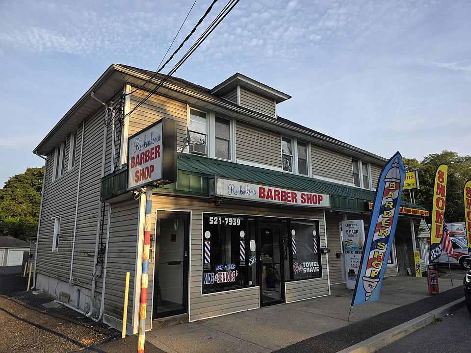 2nd Floor Above the Barber and the Convenience Store