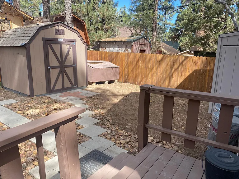 422 Riverside Ave — Photo 26