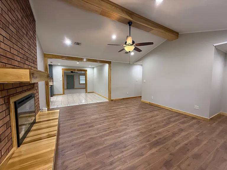 3278 Highway 589 — Photo 3