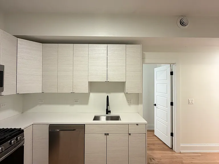 1400 W Olive Ave #1 — Photo 15