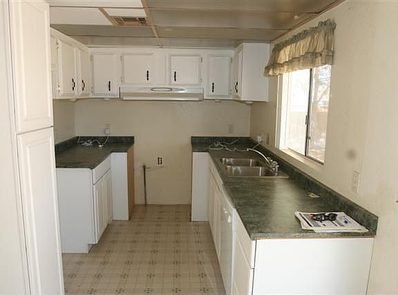 2nd image of 43616 Ponderosa St