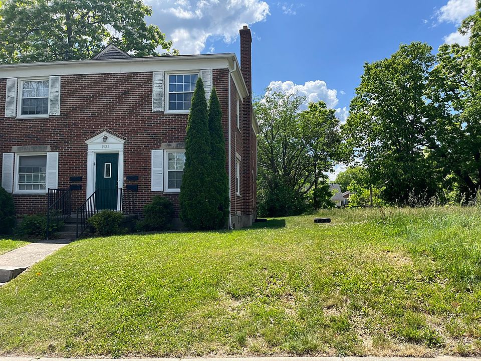 1st image of 1923 Auburn Ave APT 3