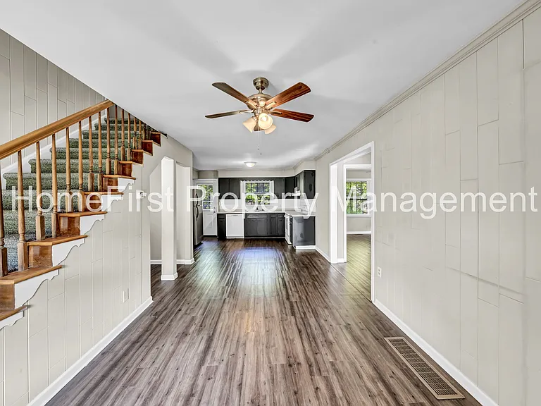 105 Meadowlark Dr #B — Photo 28