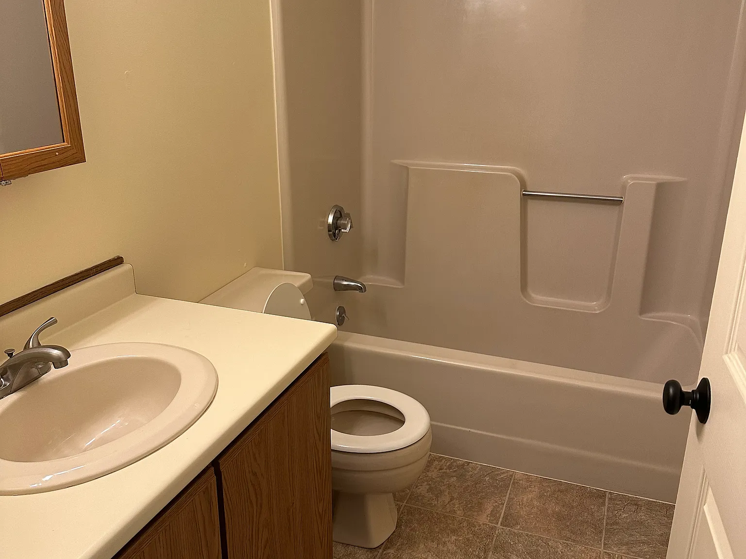 4 Circle Dr — Photo 4