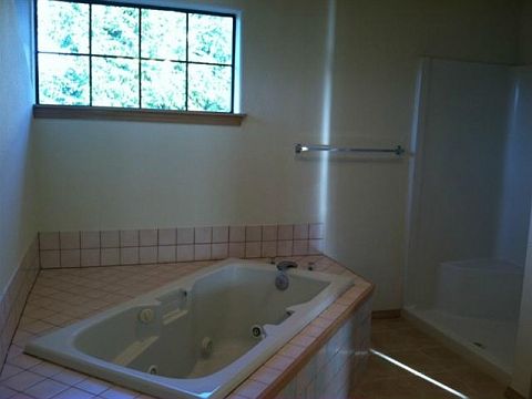 1st image of 4034 Indian Summer Dr SE